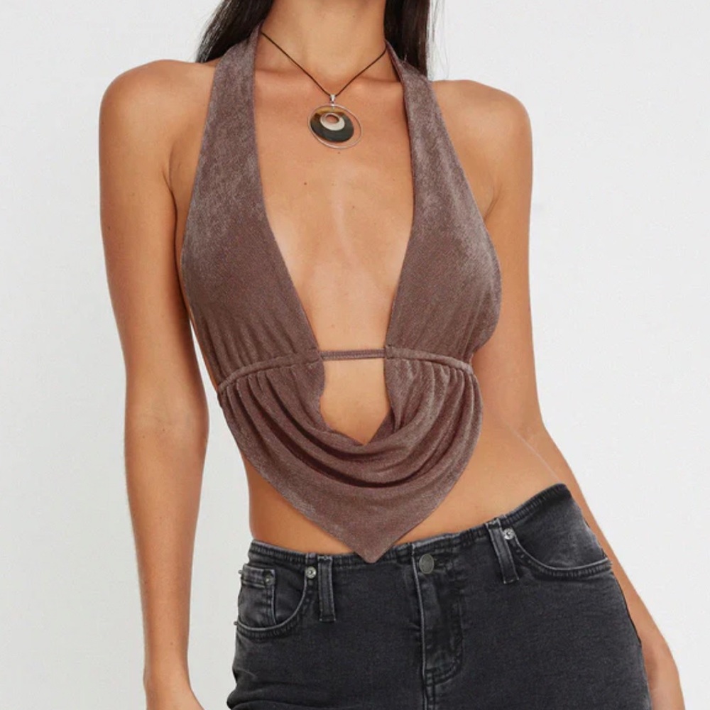 Motel Rocks Nindita Crop Top in Peppercorn